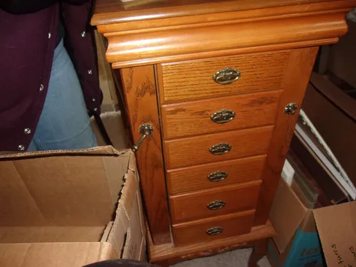 Estate Sale Auctioneer Near Me