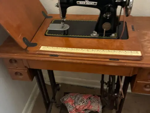 Estate of Paul Saiz auction item 59 — W&J Auction, Clovis NM