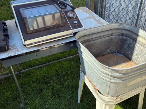 Estate of Paul Saiz auction item 63 — W&J Auction, Clovis NM