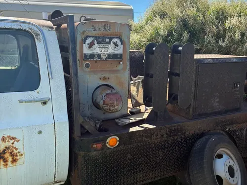 Estate of Paul Saiz auction item 77 — W&J Auction, Clovis NM