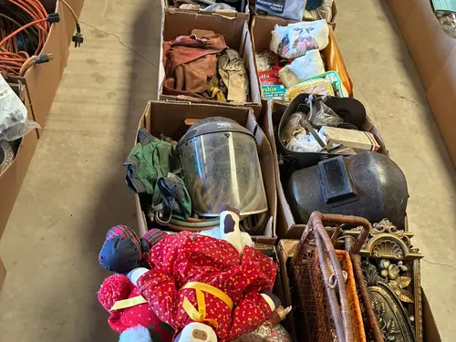 Estate of Paul Saiz auction item 99 — W&J Auction, Clovis NM